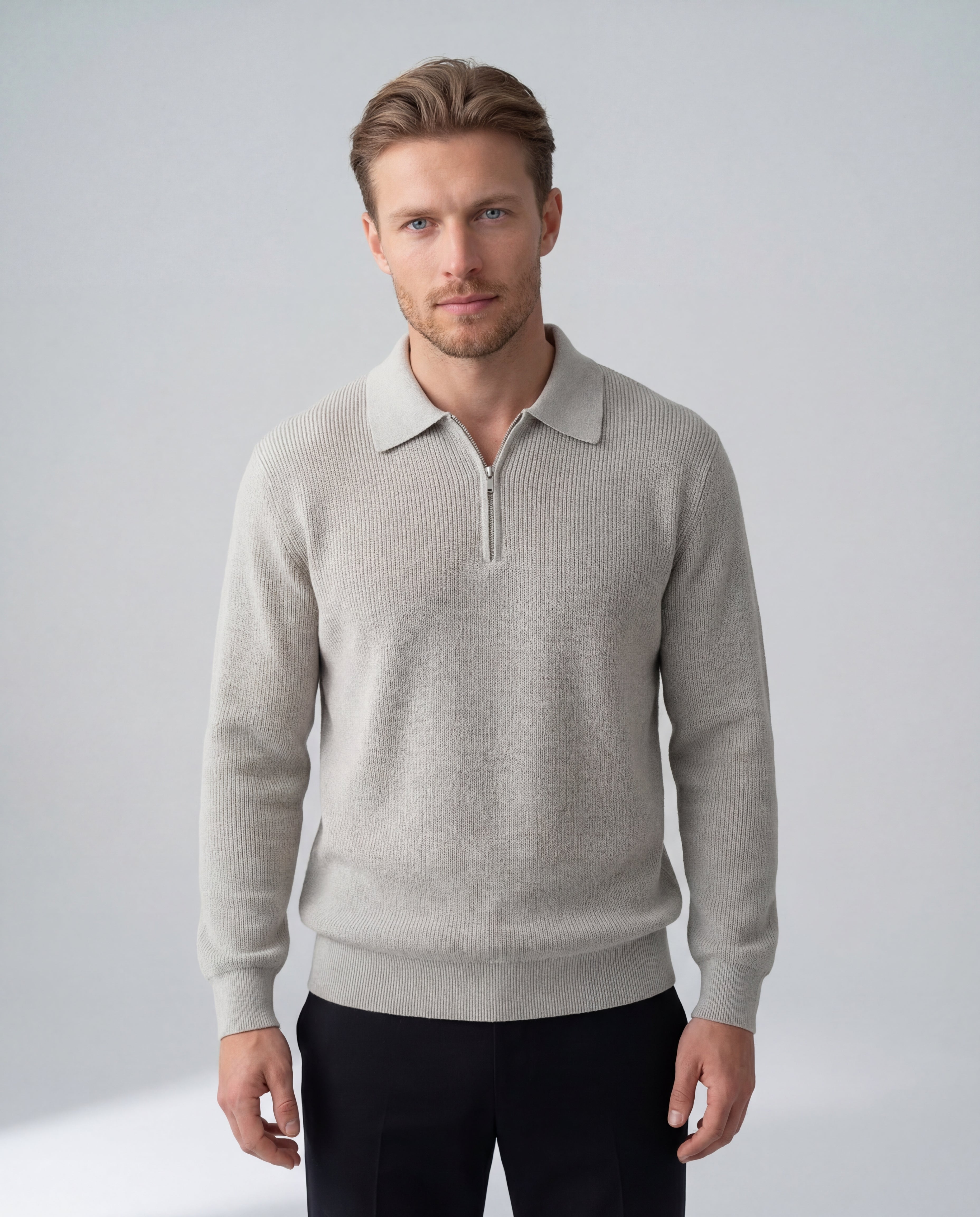 Elegantní pletený svetr se zipem